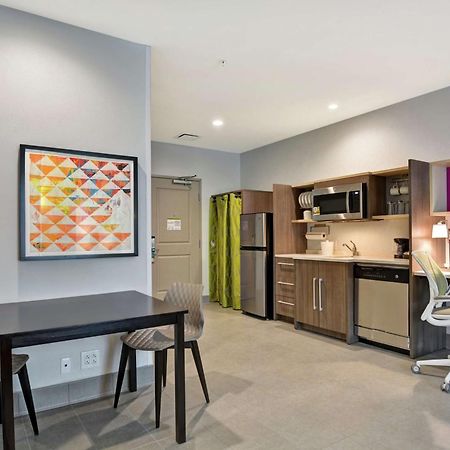 Home2 Suites Charleston West Ashley Экстерьер фото