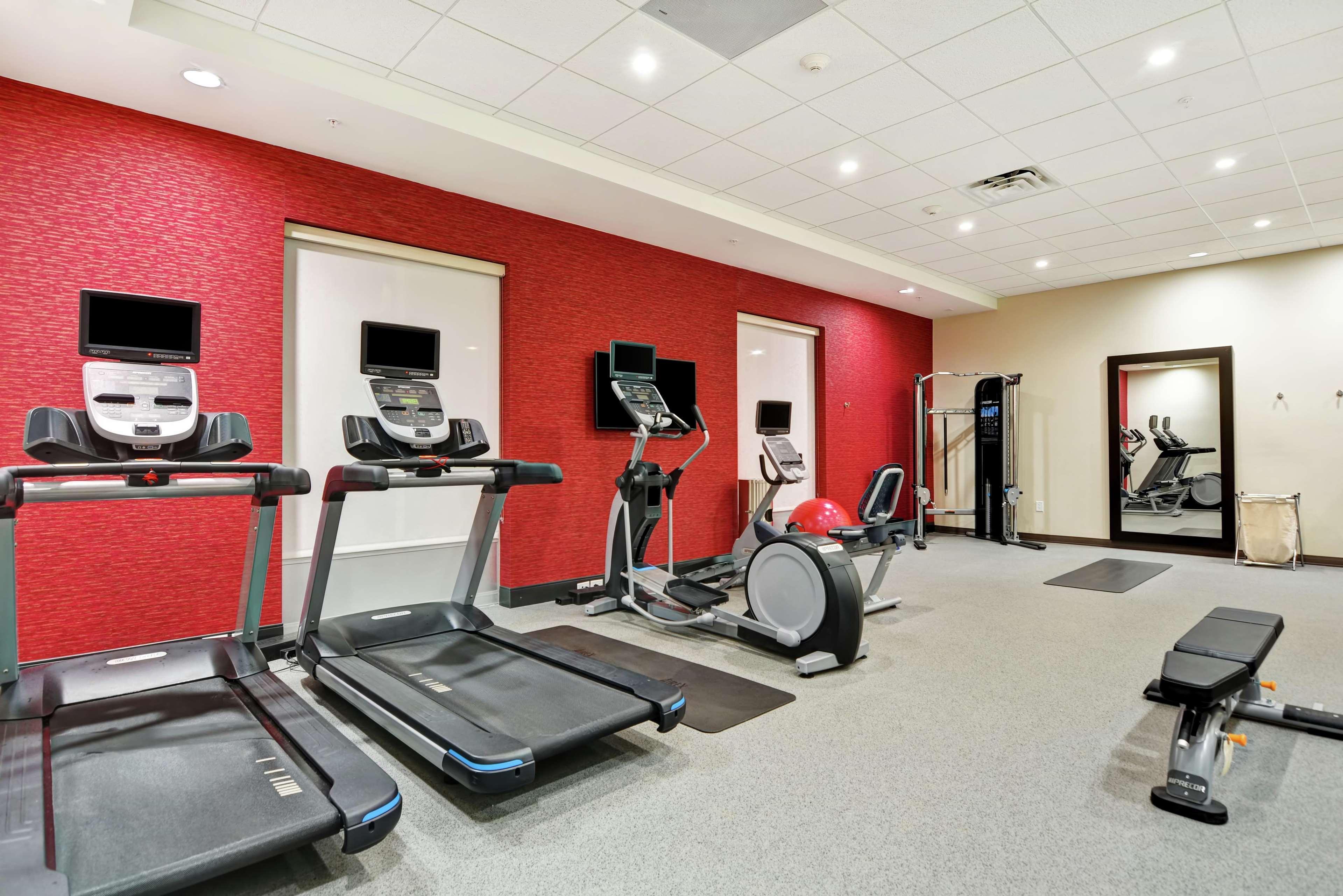 Home2 Suites Charleston West Ashley Экстерьер фото