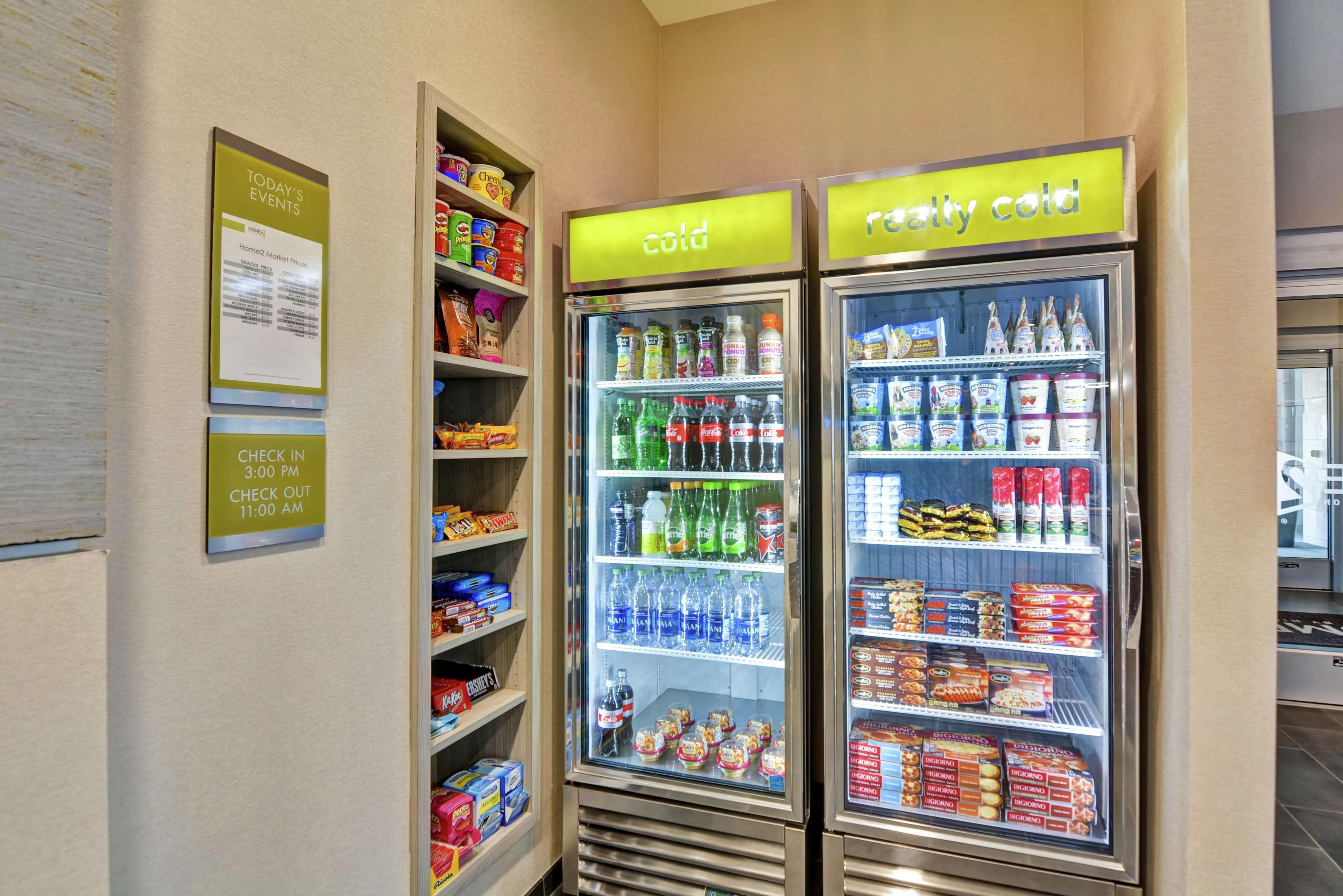 Home2 Suites Charleston West Ashley Экстерьер фото