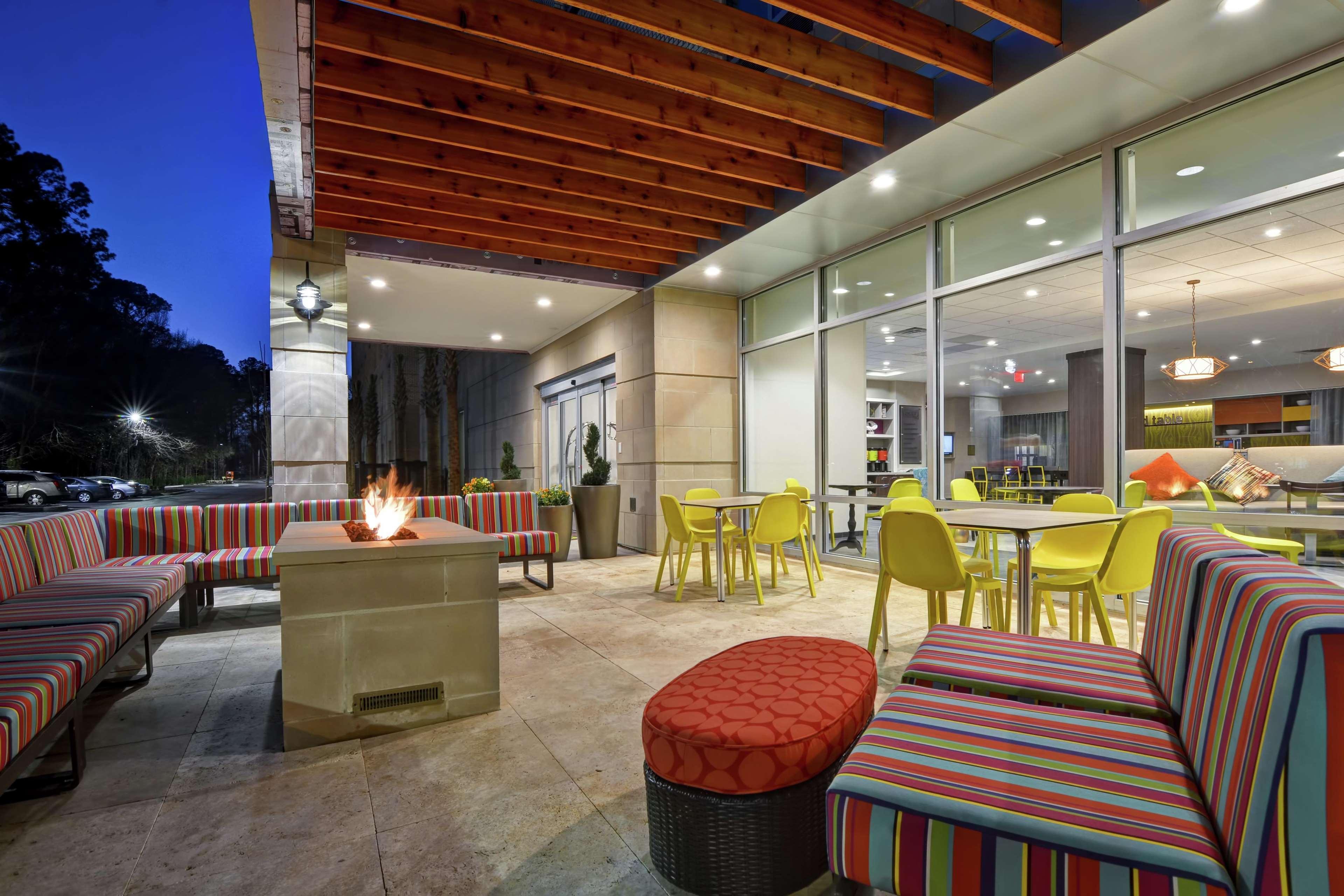 Home2 Suites Charleston West Ashley Экстерьер фото