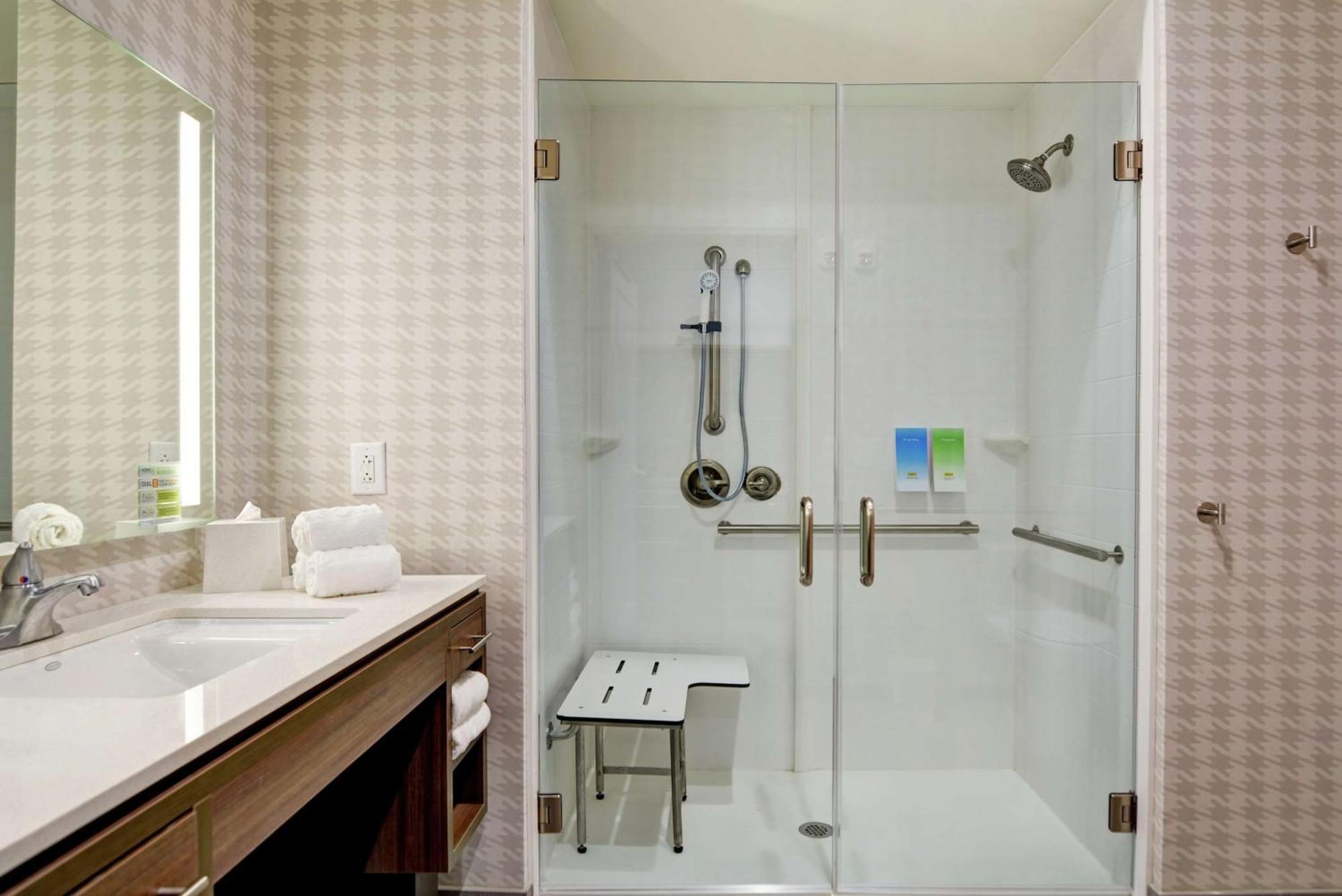 Home2 Suites Charleston West Ashley Экстерьер фото